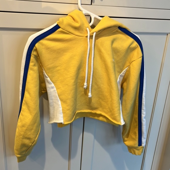 Levi's Tops Cropped Yellow Levis Hoodie Poshmark